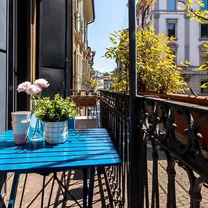 Joivy Charming With Terrace In The Very Heart Of Milan