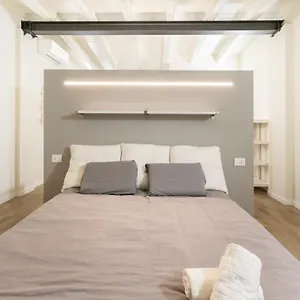 Alessia's Building- Affori Fn Milan