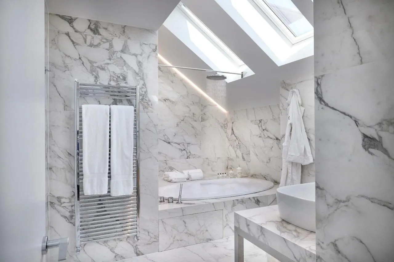 Magna Pars L'Hotel A Parfum, Small Luxury Hotels Of The World Milan 5*,