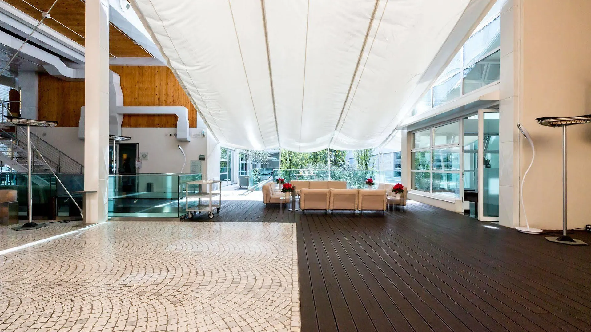 *****  Magna Pars L'Hotel A Parfum, Small Luxury Hotels Of The World Milan Italy