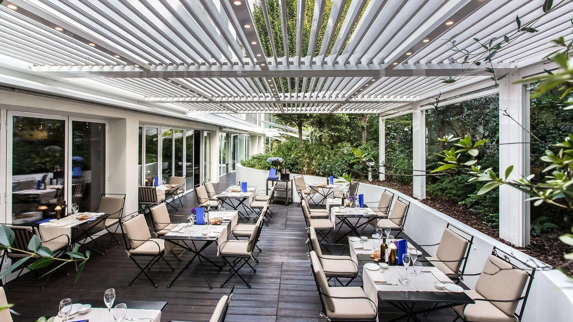 Magna Pars L'Hotel A Parfum, Small Luxury Hotels Of The World Milan