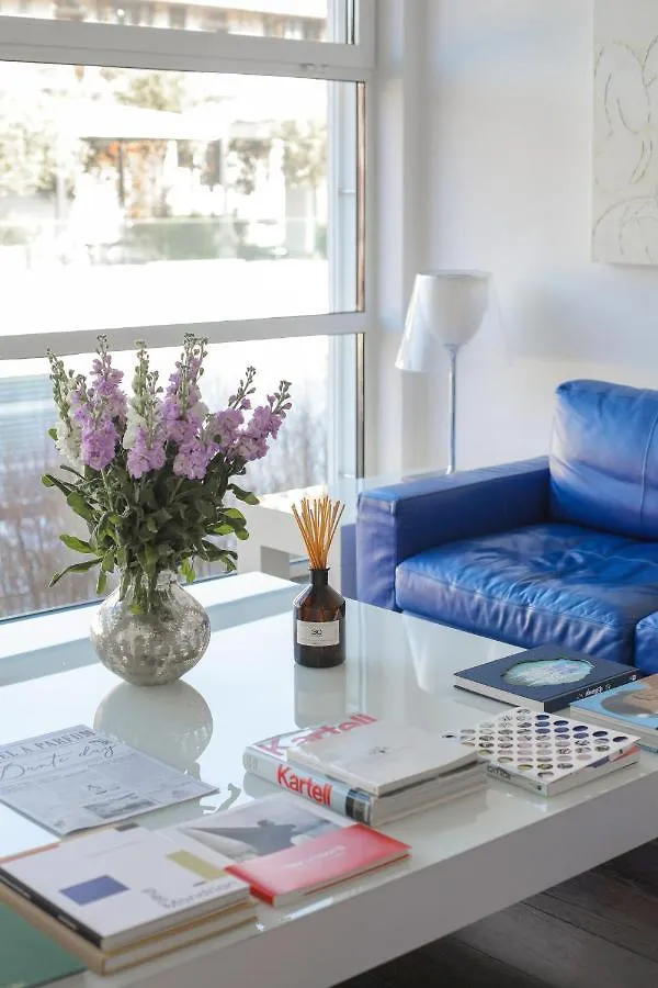 Magna Pars L'Hotel A Parfum, Small Luxury Hotels Of The World Milan Italy