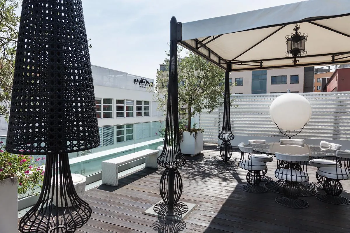 Magna Pars L'Hotel A Parfum, Small Luxury Hotels Of The World Milan