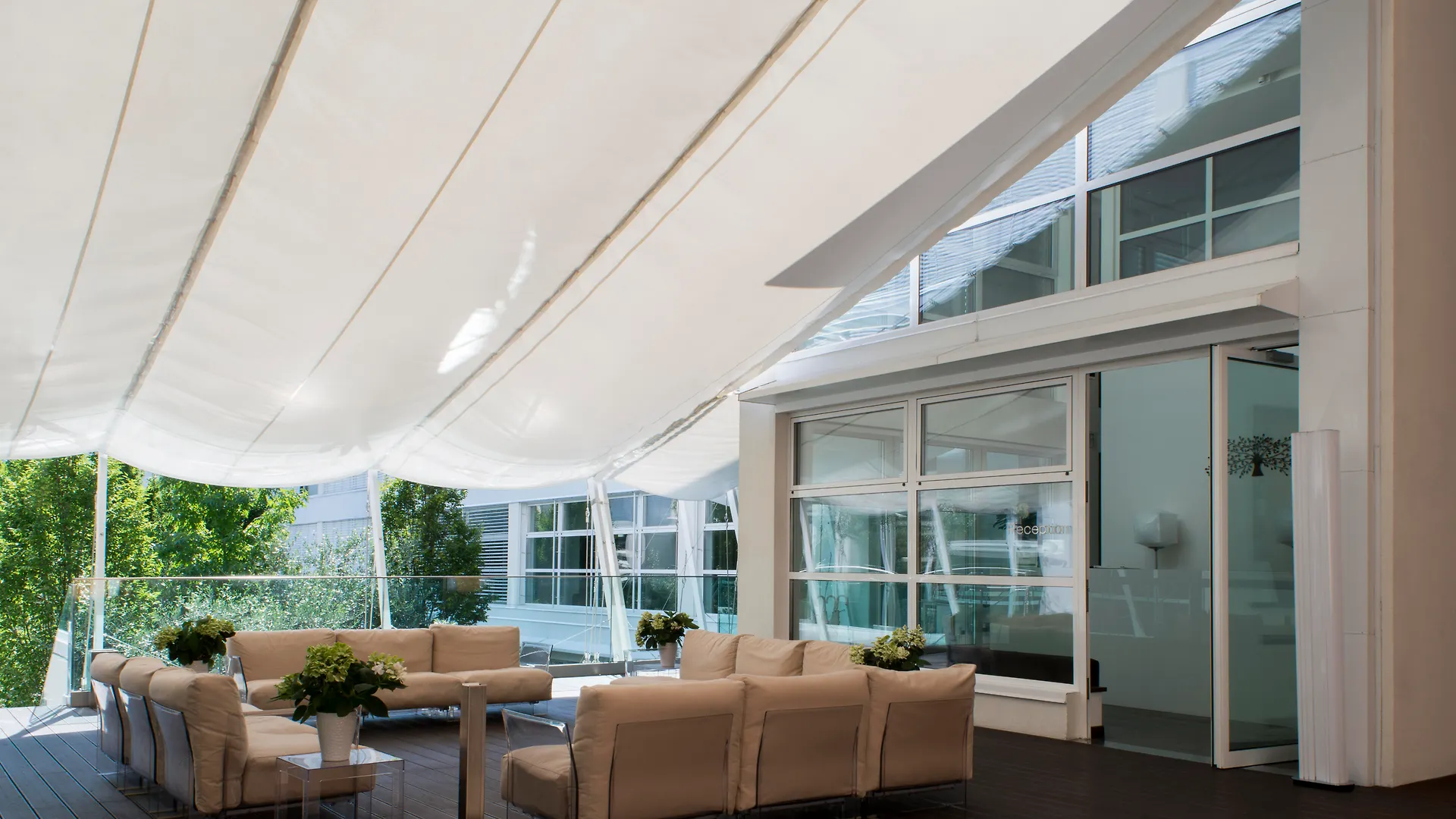 Magna Pars L'Hotel A Parfum, Small Luxury Hotels Of The World Milan