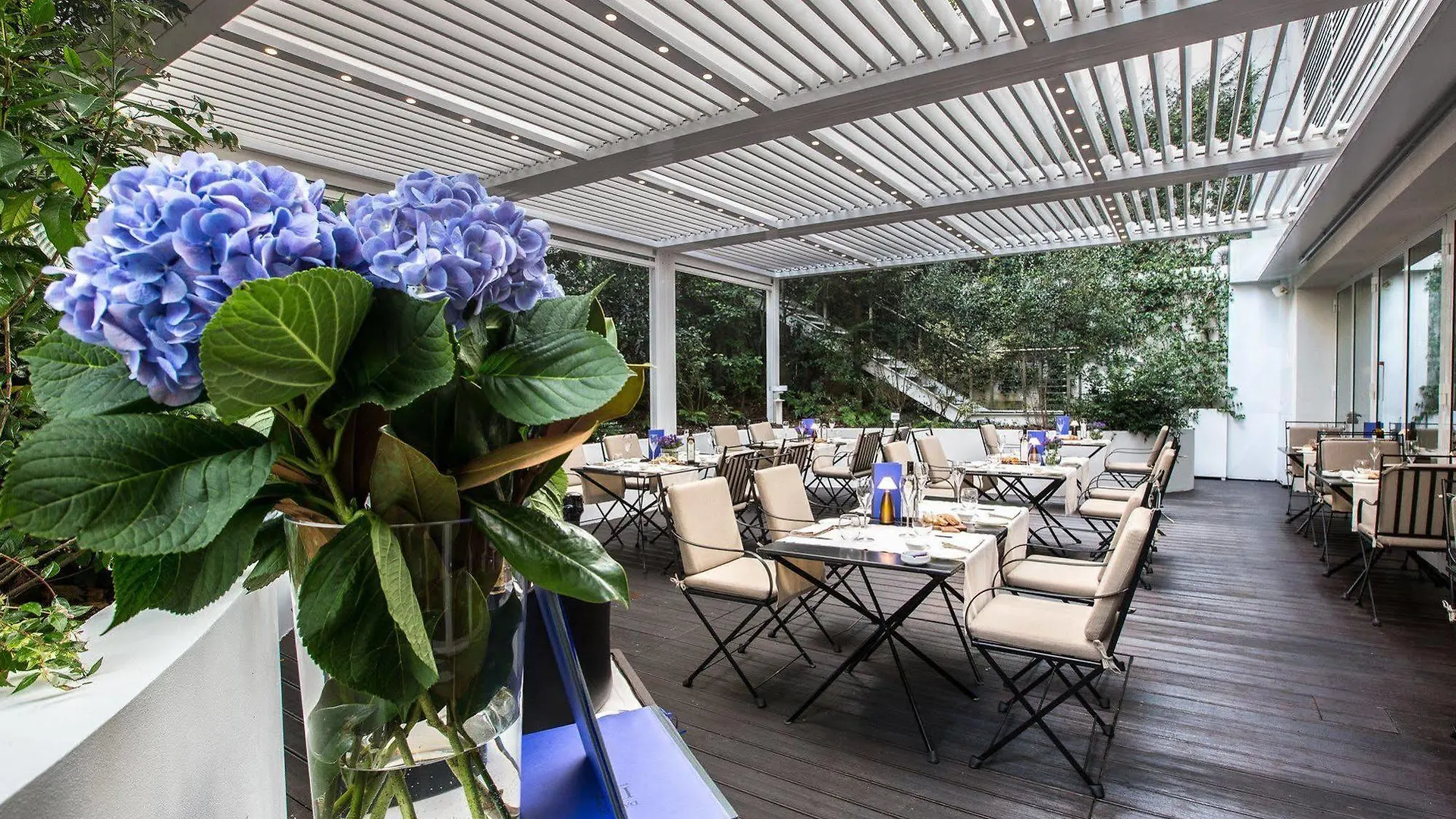 Magna Pars L'Hotel A Parfum, Small Luxury Hotels Of The World Milan